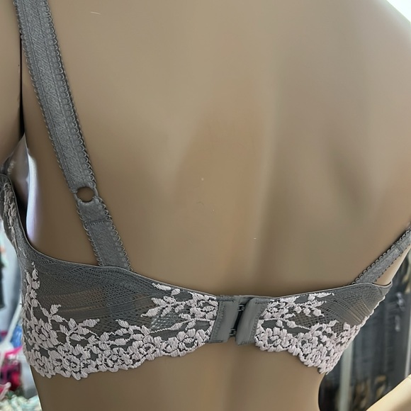 Wacoal Bra S36DD - Picture 4 of 5